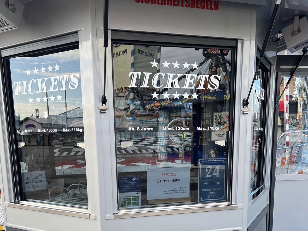 Schaufensterbeklebung – Beispiel 2